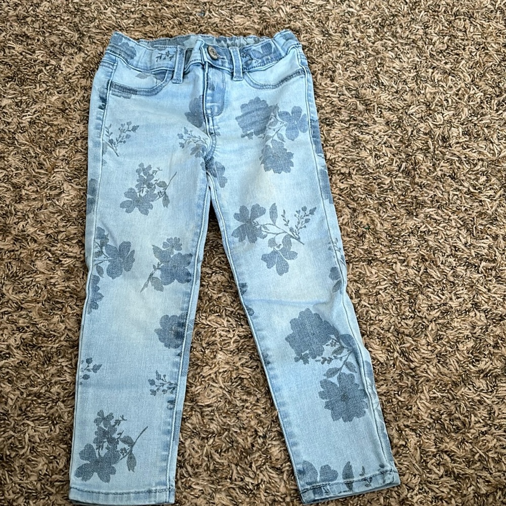 Toddler girl jeans